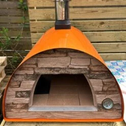 Maximus Arena Outdoor Wood-Fired Oven -Primo Store NewMaximusArenaOvenInside 1