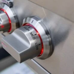 Summerset Sizzler PRO 40" 5-Burner Built-in Grill With Infrared Rear Burner -Primo Store SizzlerPROGrillCloseUpoftheGasKnob